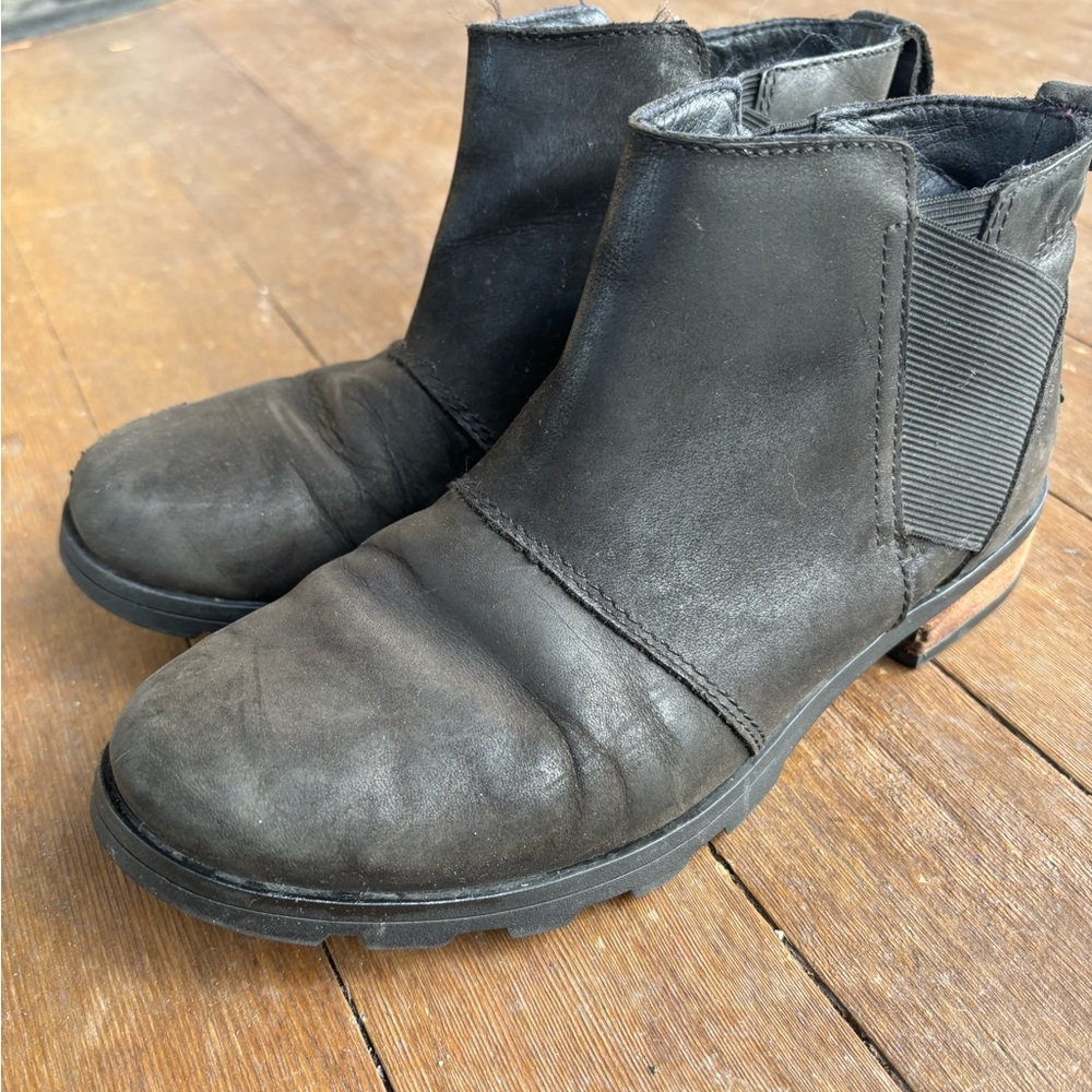 SOREL WOMEN'S CHELSEA BOOTIE
